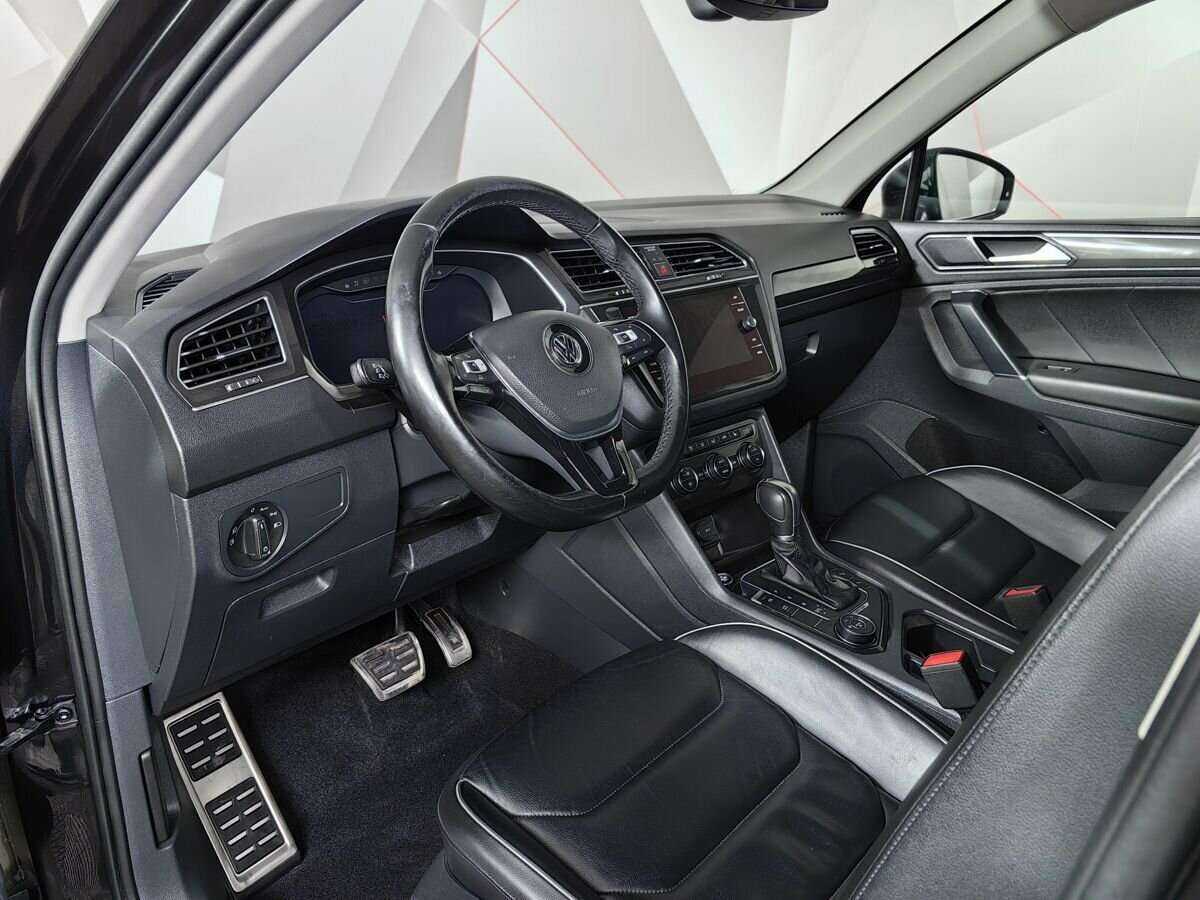 Купить Volkswagen Tiguan с пробегом. Фото: #11