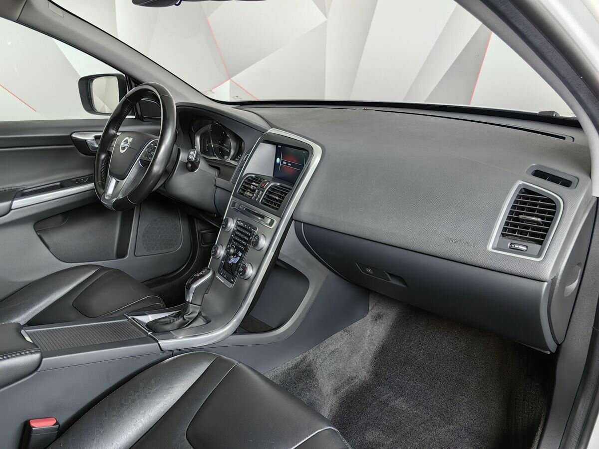 Купить Volvo XC60 с пробегом. Фото: #7
