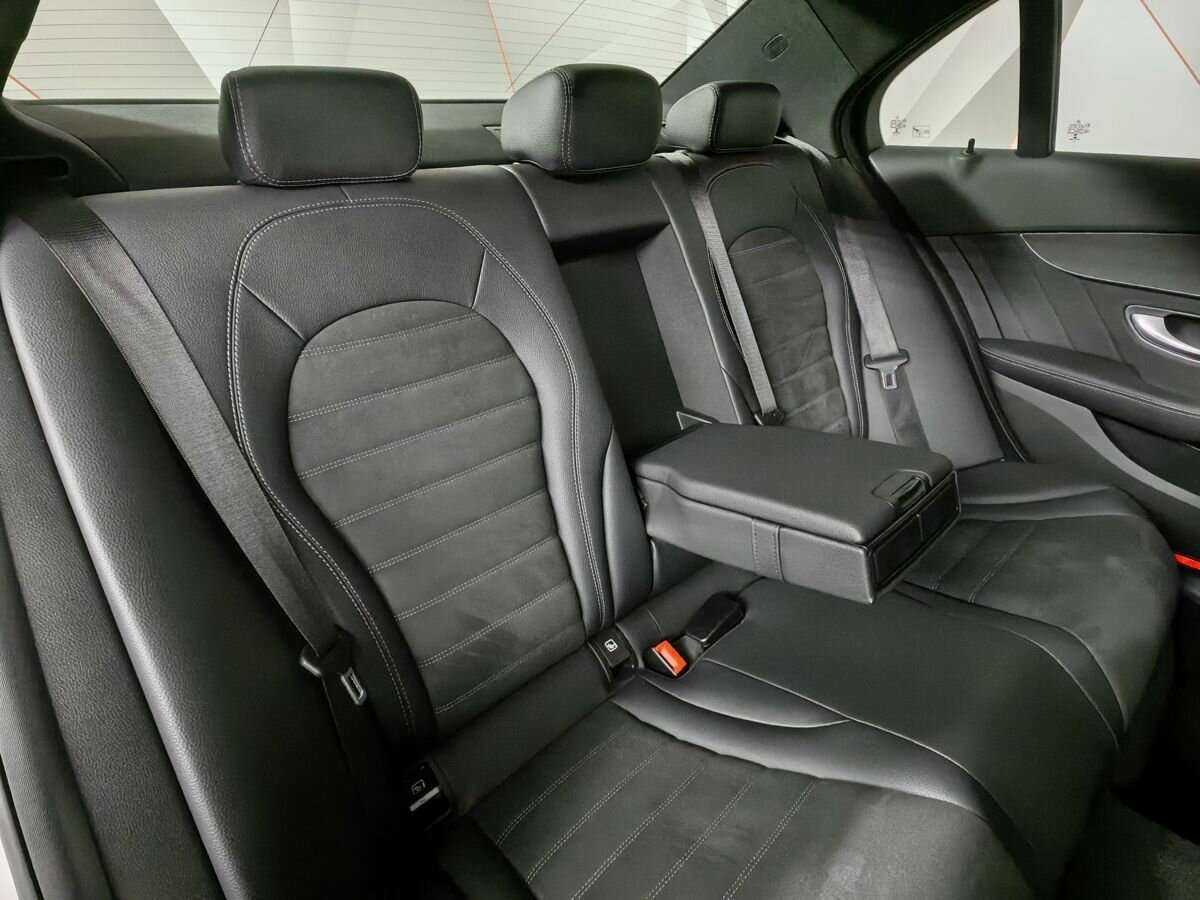 Купить Mercedes-Benz C-Класс с пробегом. Фото: #12