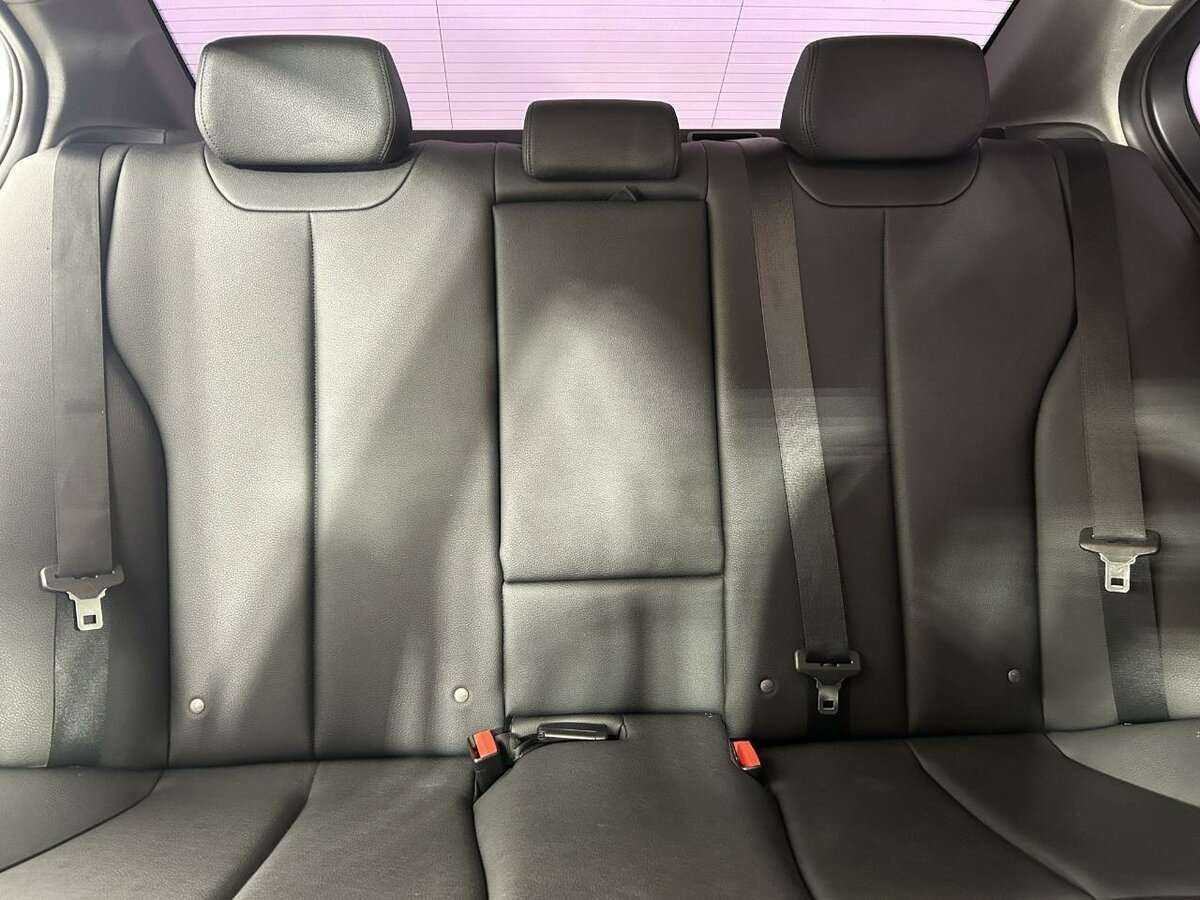 Купить BMW 3 серии с пробегом. Фото: #14