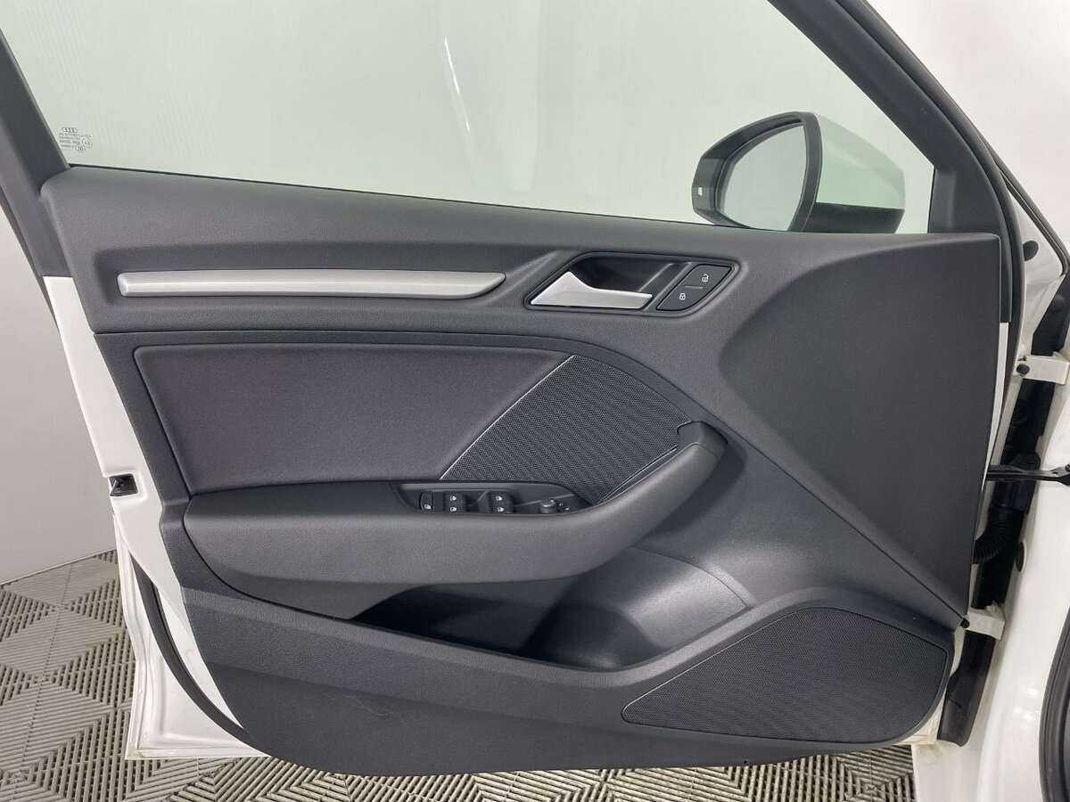 Купить Audi A3 с пробегом. Фото: #7