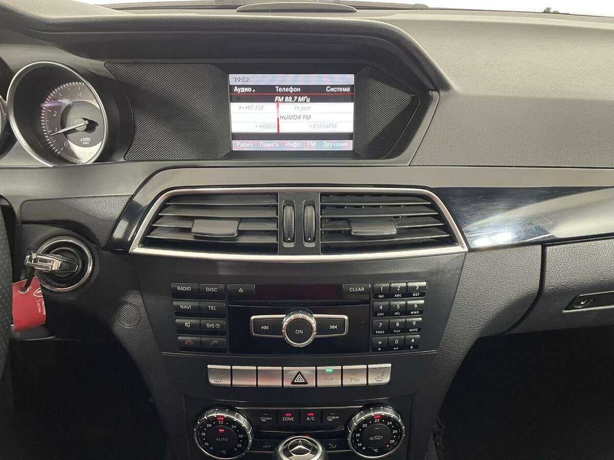 Купить Mercedes-Benz C-Класс с пробегом. Фото: #11