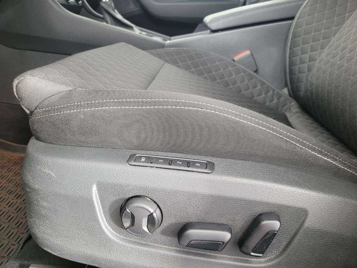 Купить Skoda Superb с пробегом. Фото: #9