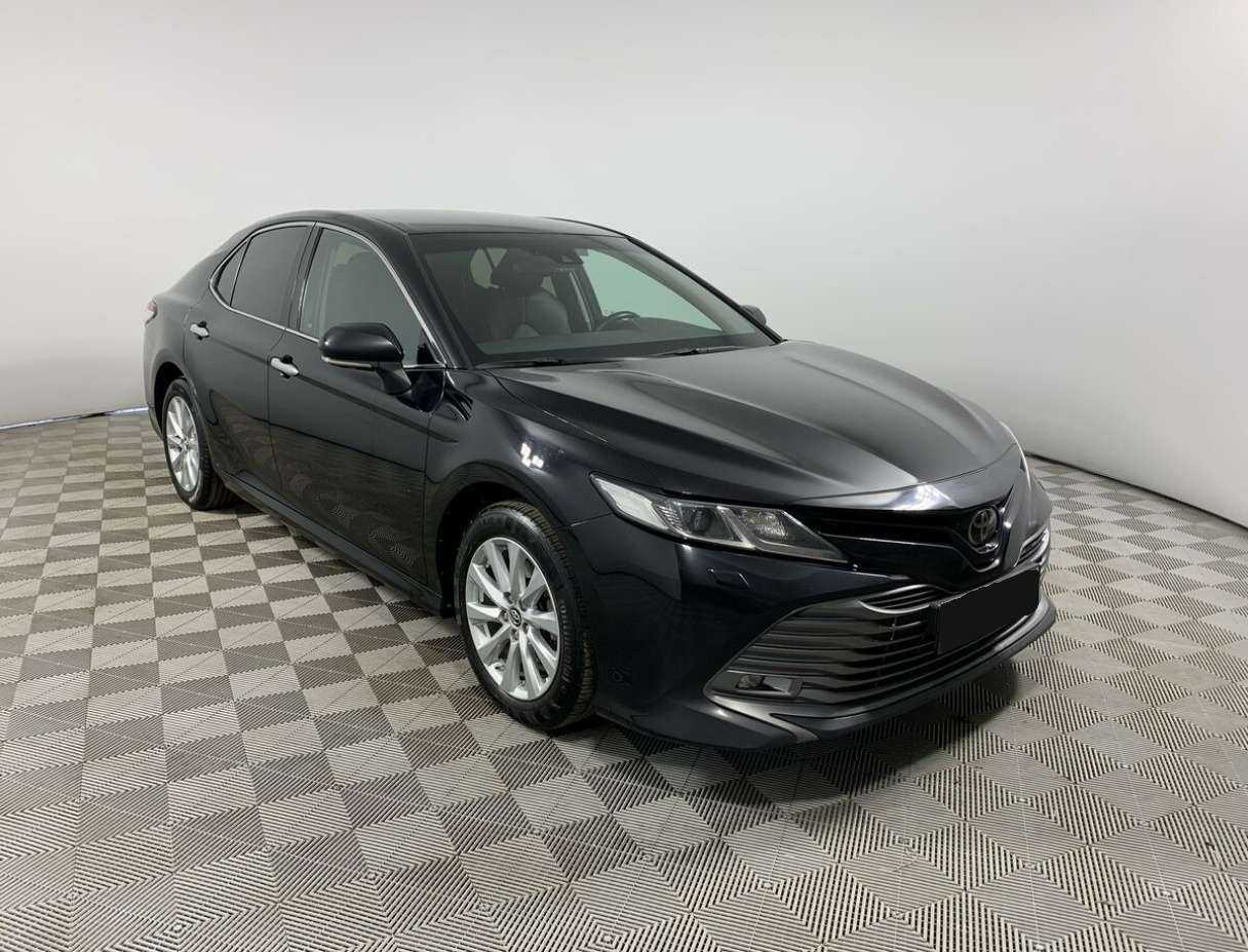 Купить Toyota Camry с пробегом. Фото: #2