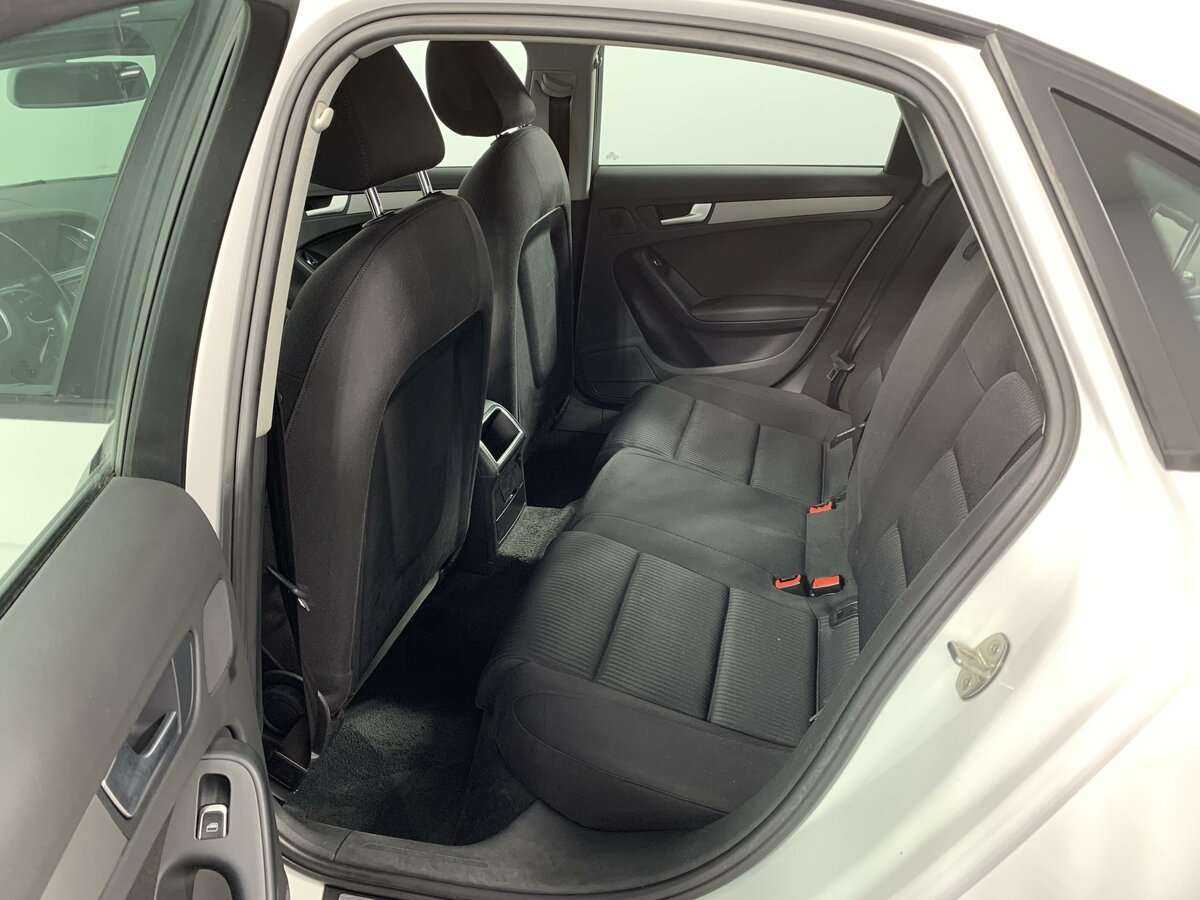 Купить Audi A4 с пробегом. Фото: #7