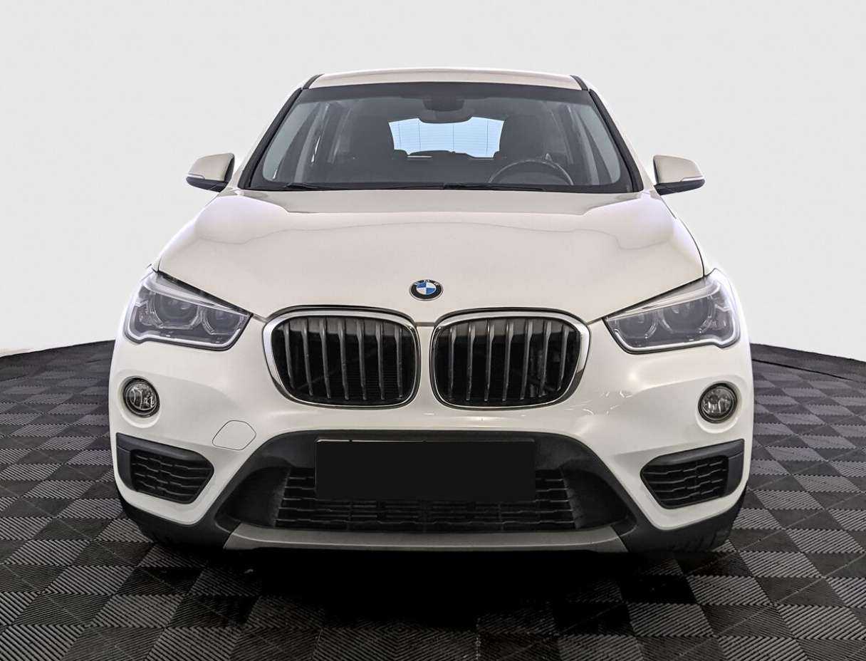 Купить BMW X1 с пробегом. Фото: #1