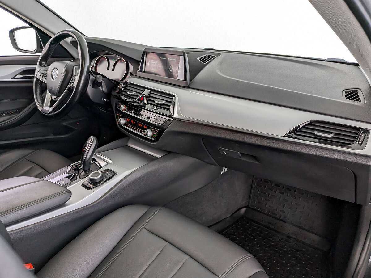 Купить BMW 5 серии с пробегом. Фото: #8