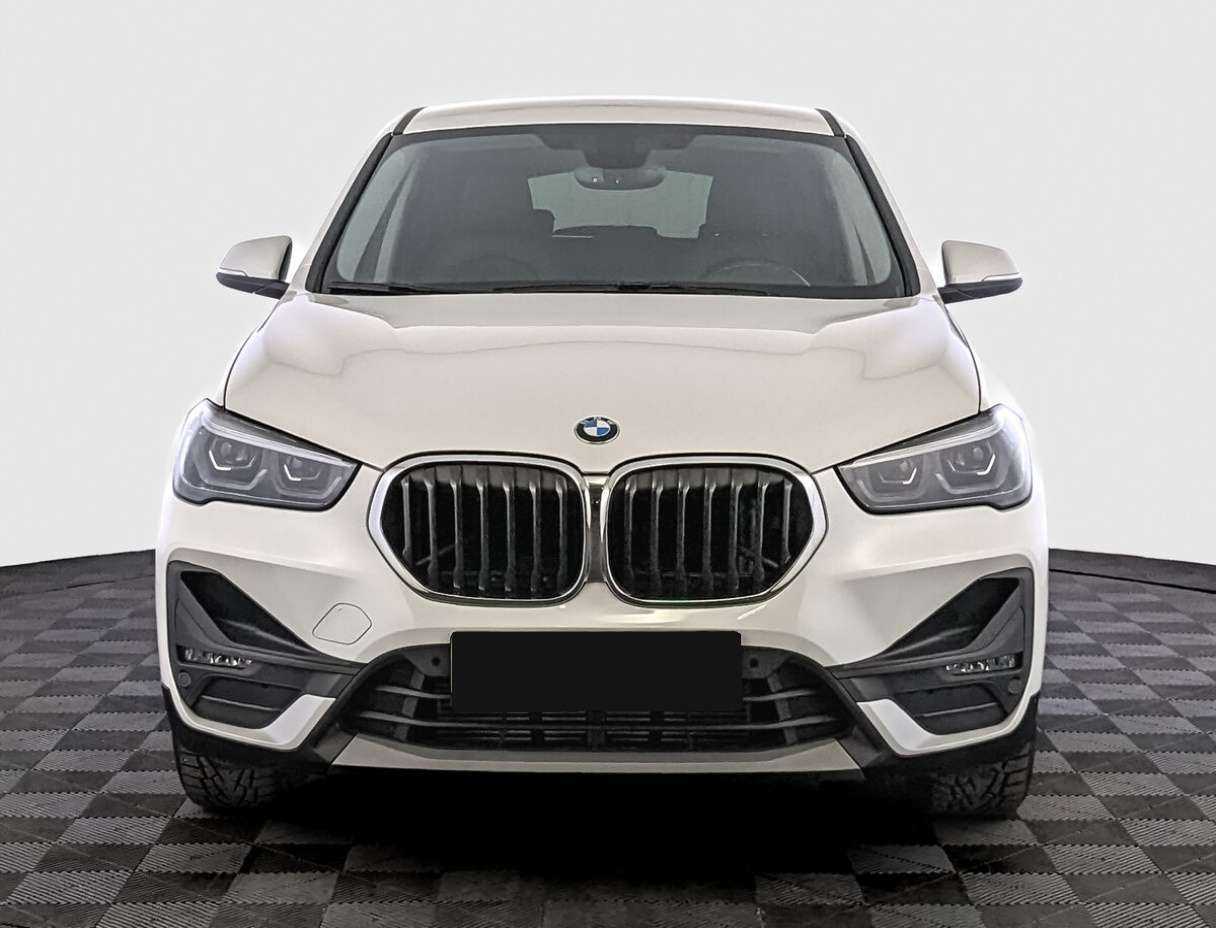 Купить BMW X1 с пробегом. Фото: #1