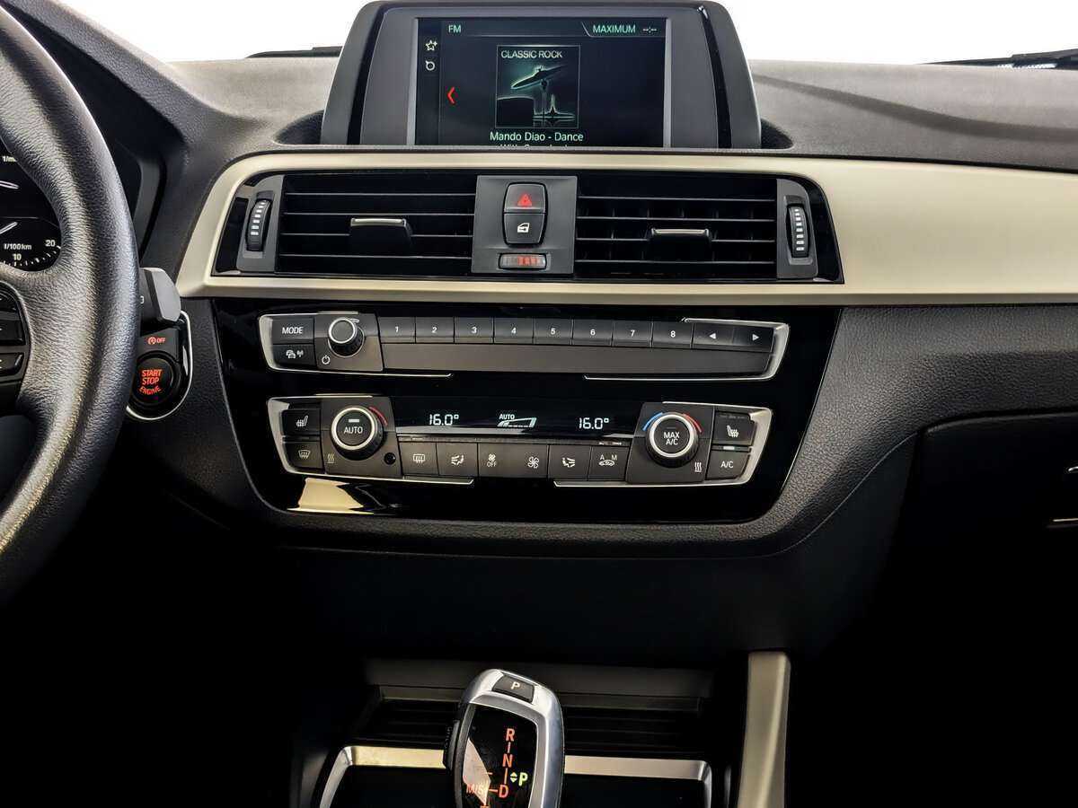 Купить BMW 1 серии с пробегом. Фото: #12