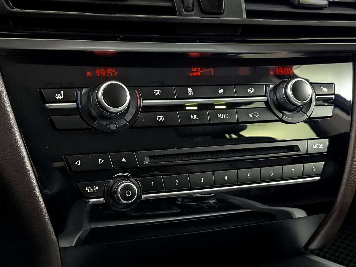 Купить BMW X5 с пробегом. Фото: #21