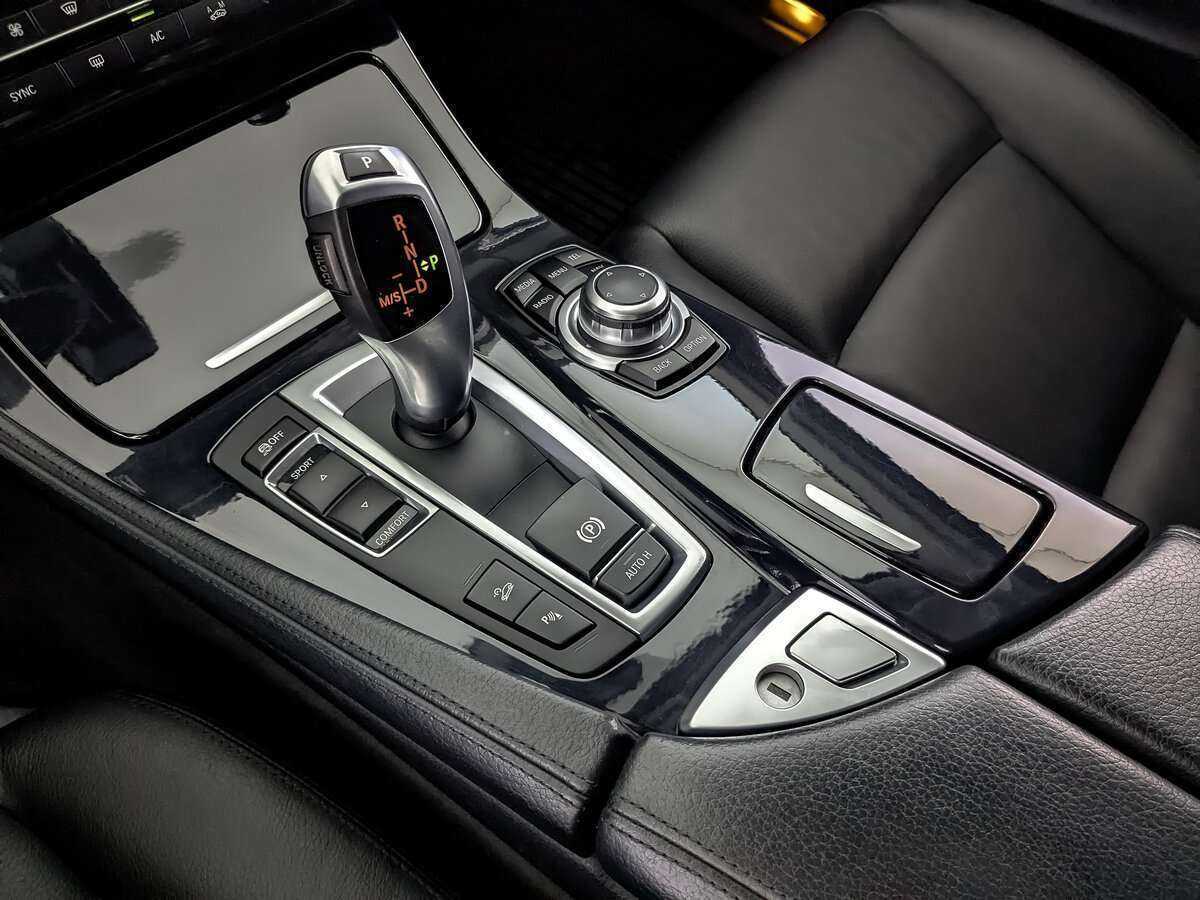 Купить BMW 5 серии с пробегом. Фото: #19