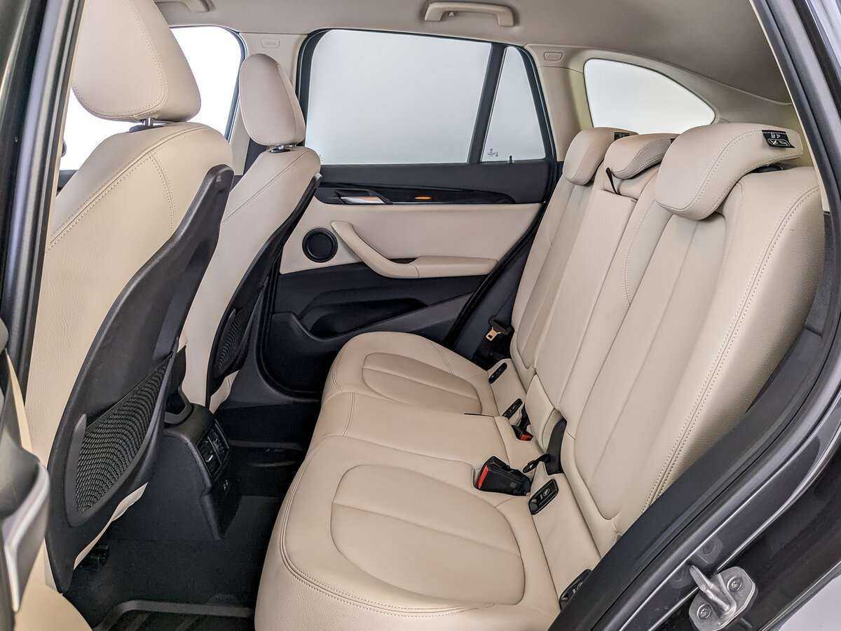 Купить BMW X1 с пробегом. Фото: #9