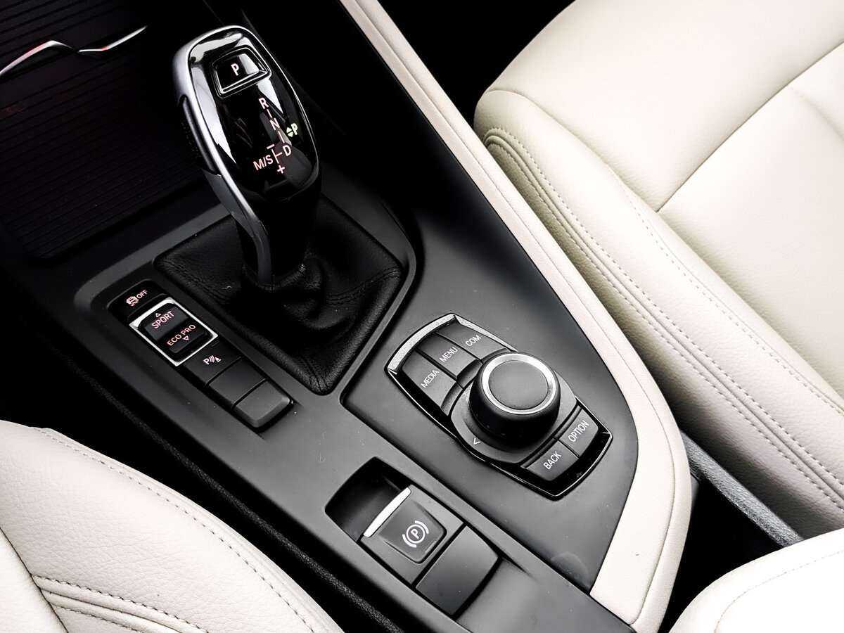 Купить BMW X1 с пробегом. Фото: #21