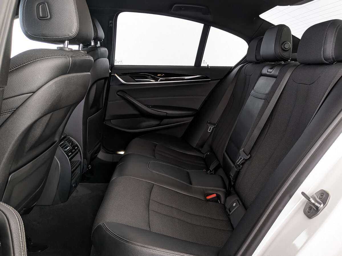 Купить BMW 5 серии с пробегом. Фото: #13