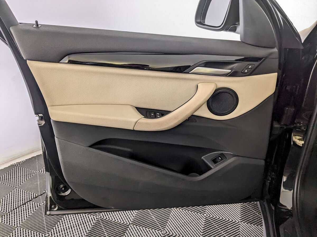 Купить BMW X1 с пробегом. Фото: #14