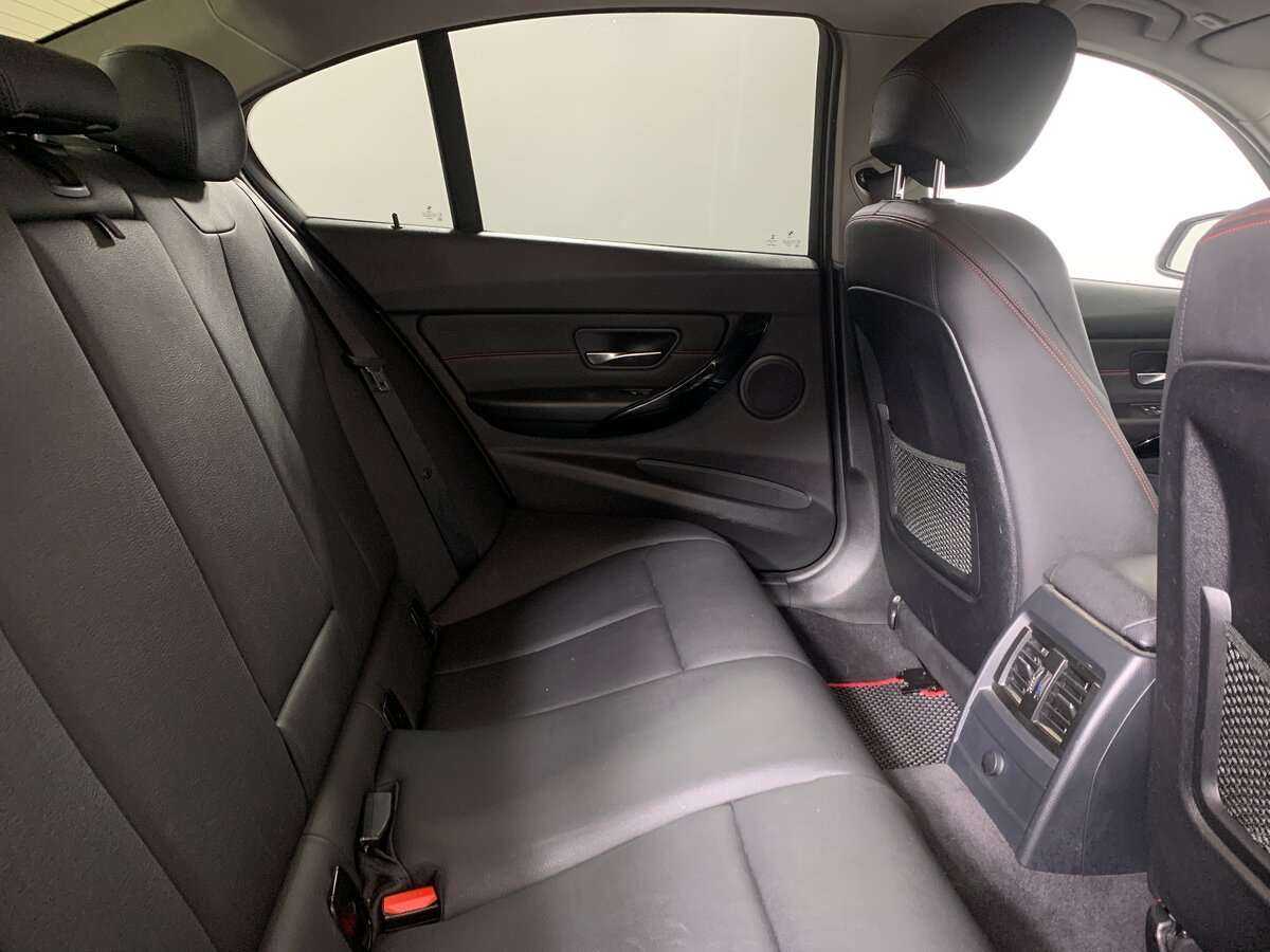 Купить BMW 3 серии с пробегом. Фото: #13