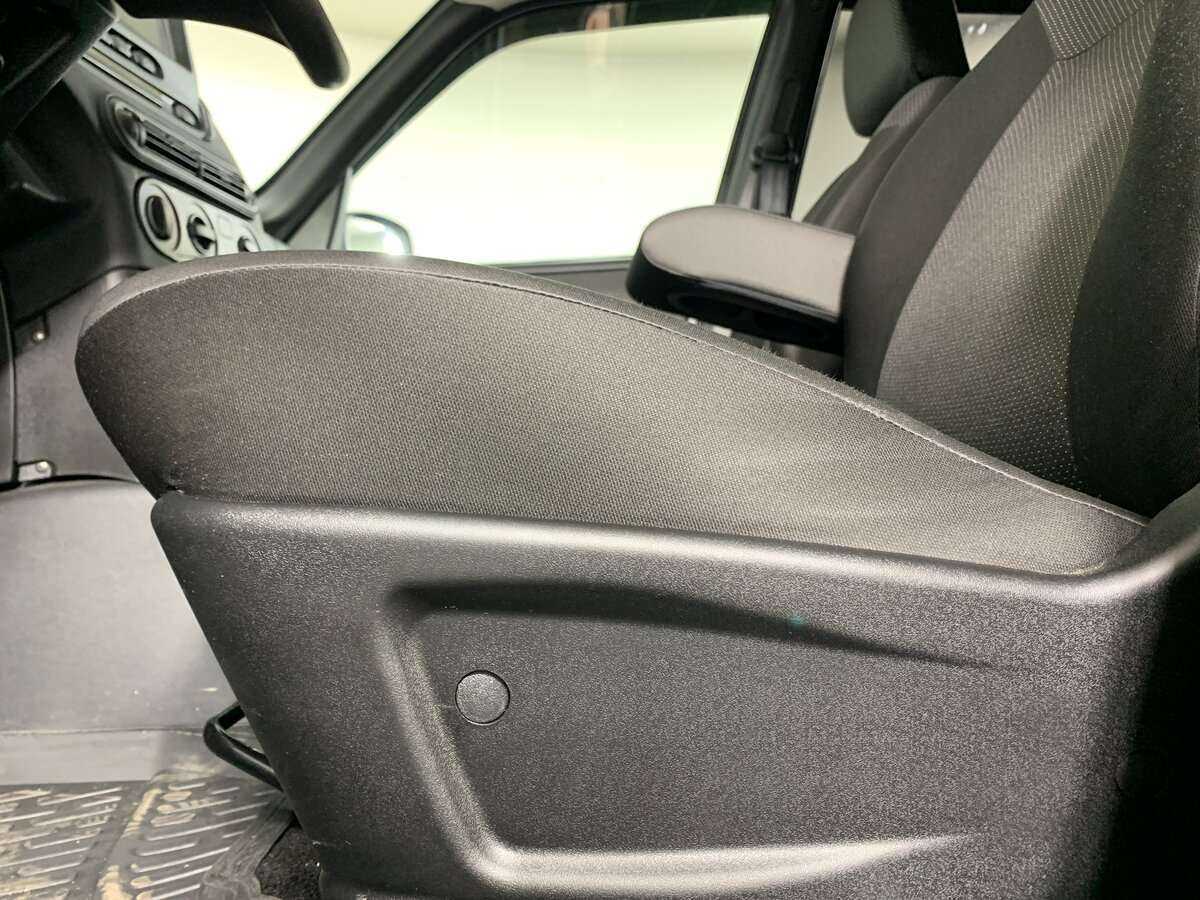 Купить Lada (ВАЗ) Niva с пробегом. Фото: #13