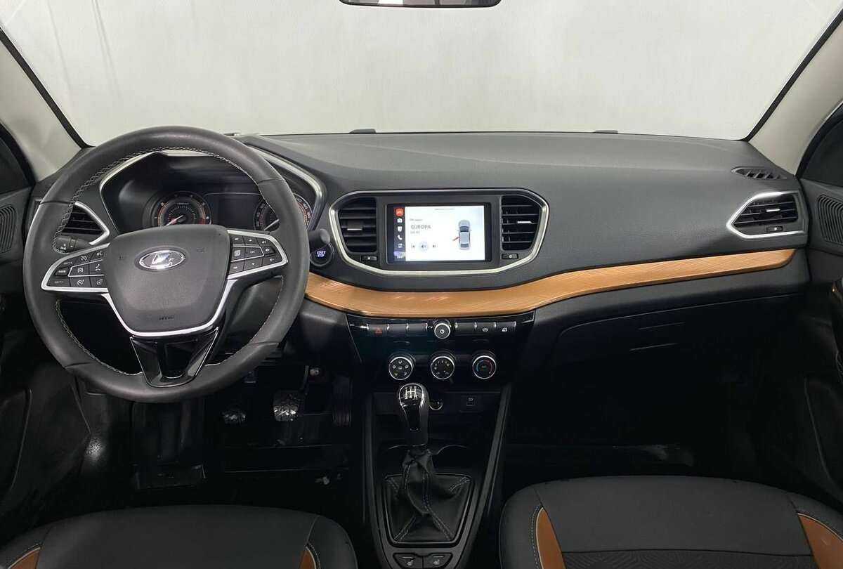 Купить Lada (ВАЗ) Vesta с пробегом. Фото: #10