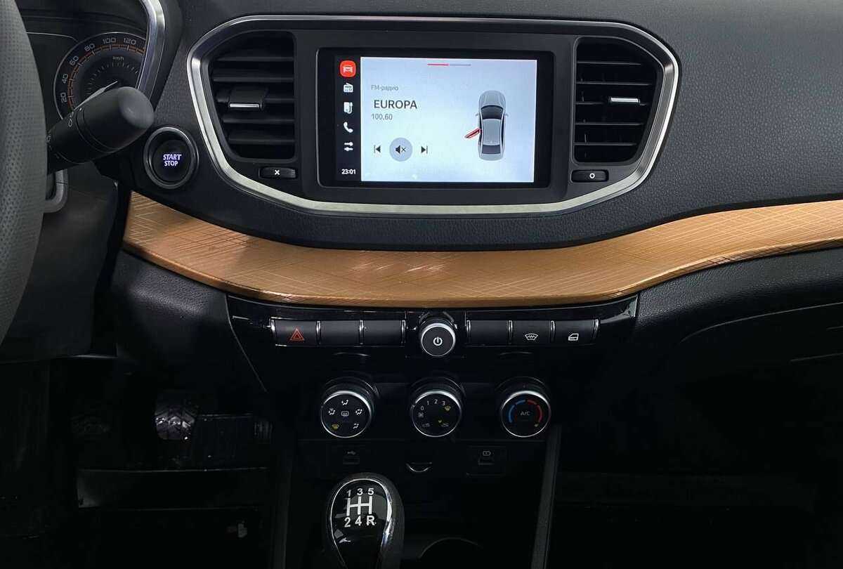 Купить Lada (ВАЗ) Vesta с пробегом. Фото: #11