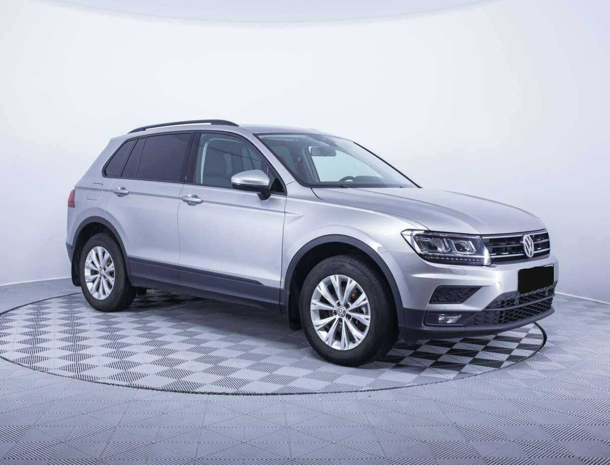 Купить Volkswagen Tiguan с пробегом. Фото: #2