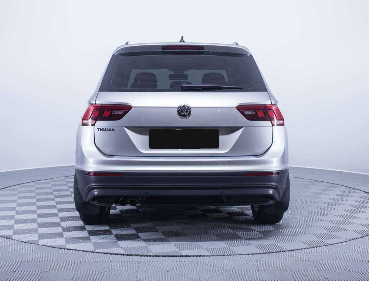 Купить Volkswagen Tiguan с пробегом. Фото: #5