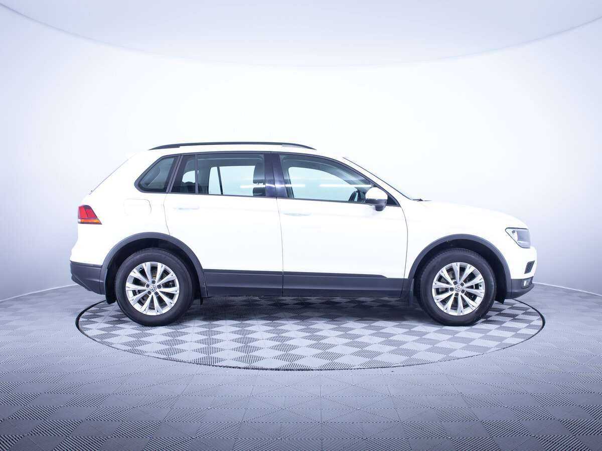 Купить Volkswagen Tiguan с пробегом. Фото: #3