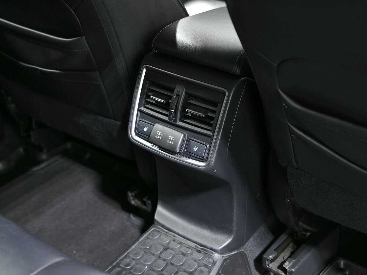 Купить Subaru Forester с пробегом. Фото: #19