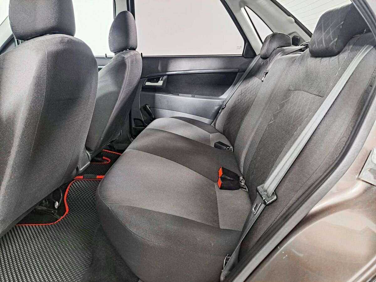 Купить Lada (ВАЗ) Priora с пробегом. Фото: #9