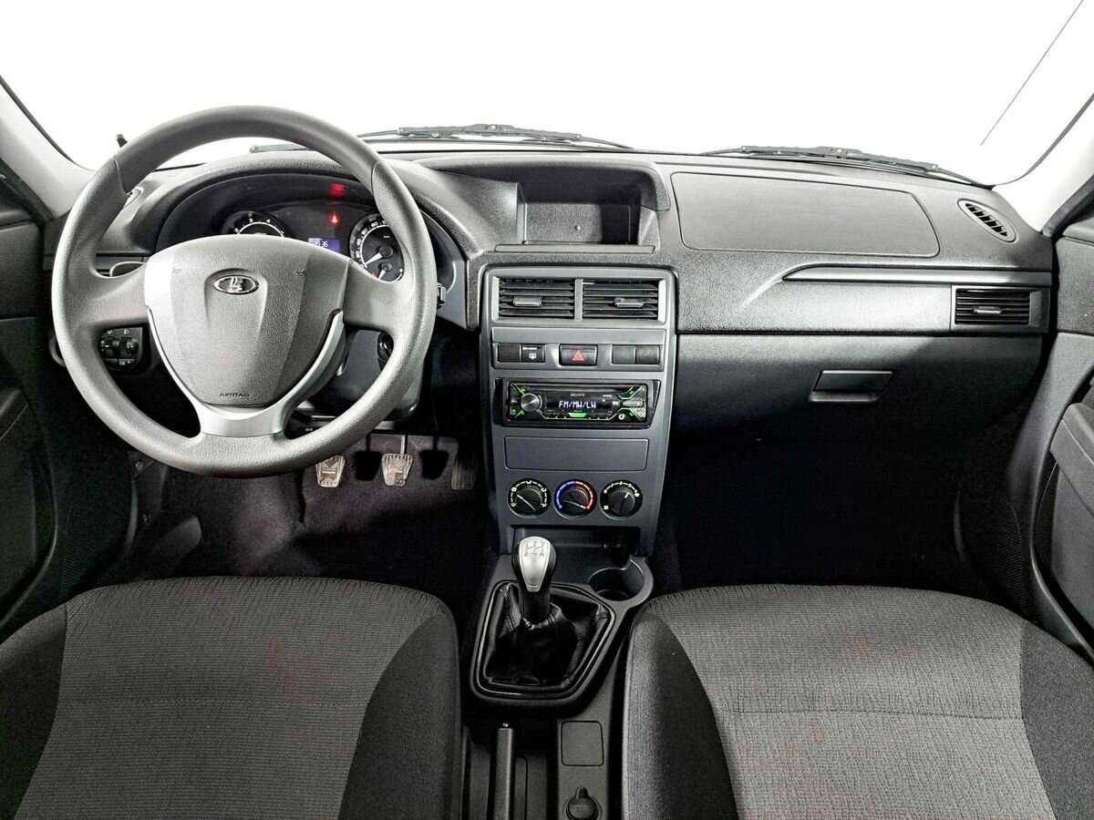 Купить Lada (ВАЗ) Priora с пробегом. Фото: #13