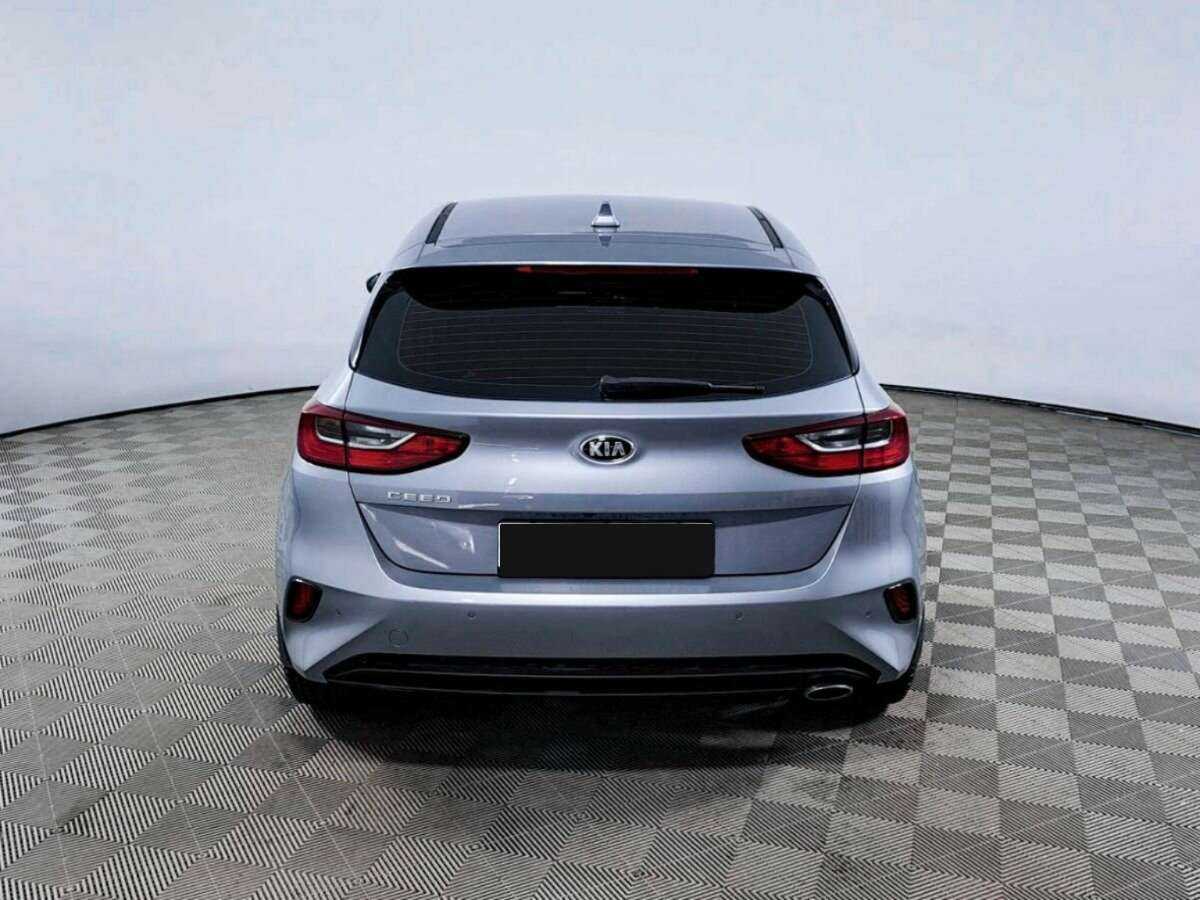 Купить Kia Ceed с пробегом. Фото: #5