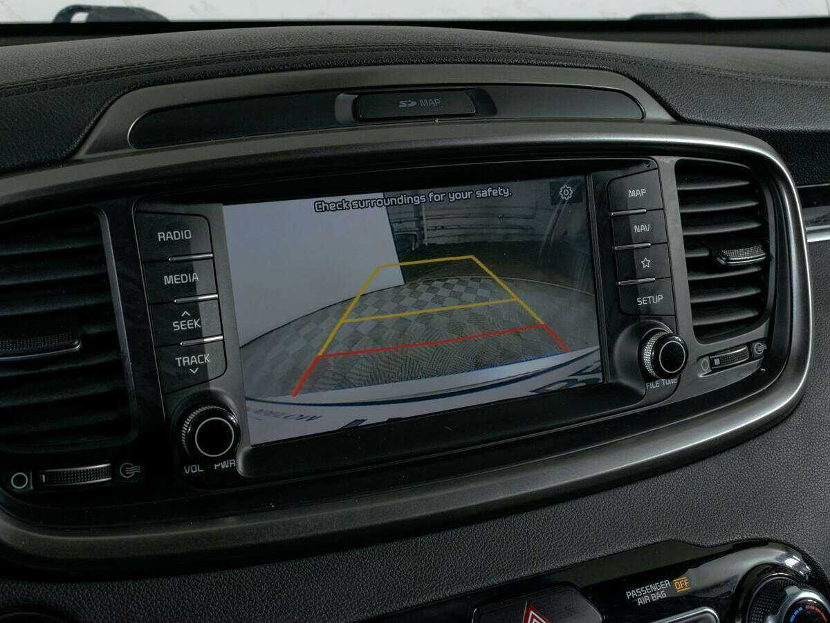 Купить Kia Sorento с пробегом. Фото: #18