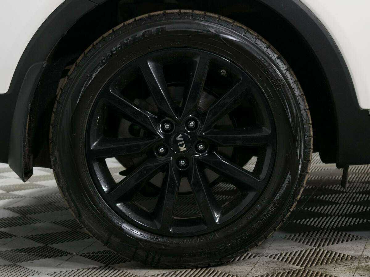 Купить Kia Sorento с пробегом. Фото: #20