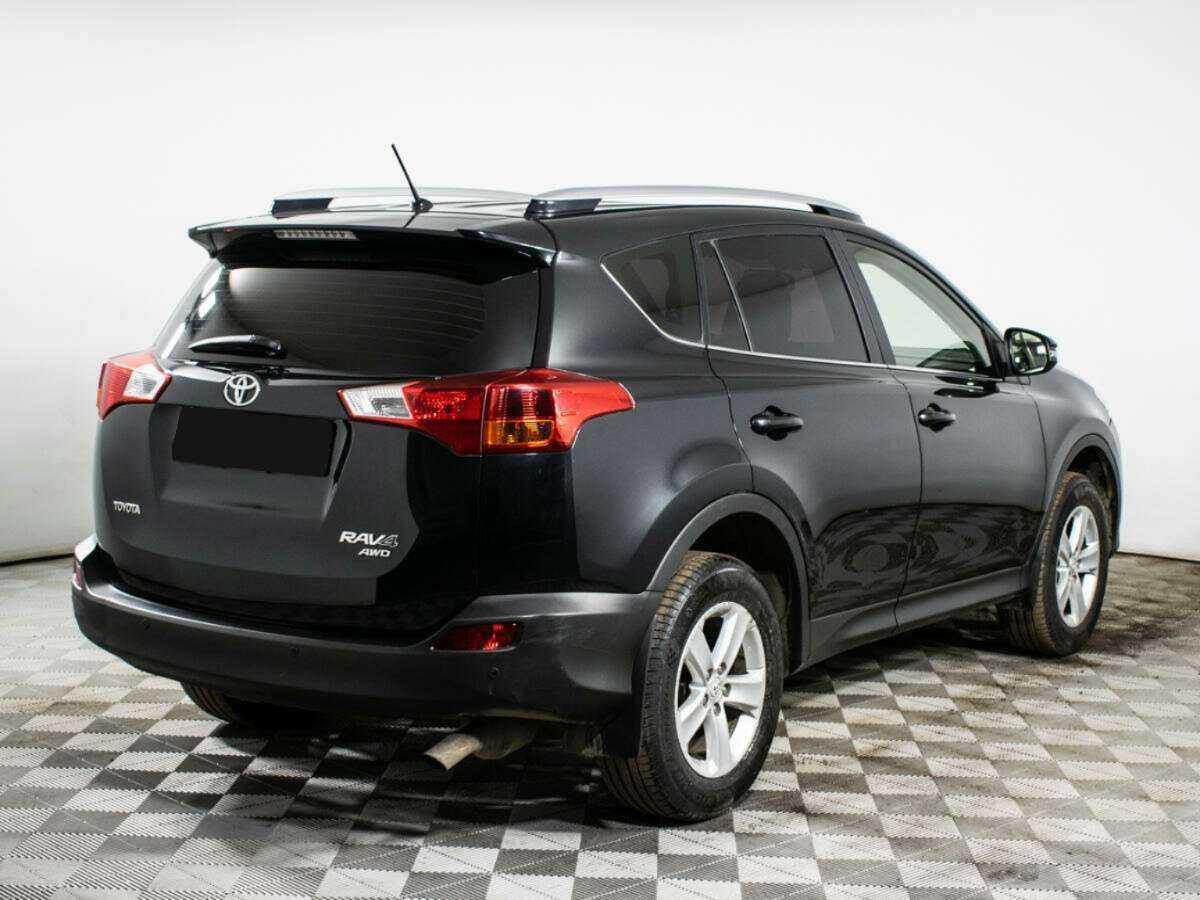 Купить Toyota RAV4 с пробегом. Фото: #3