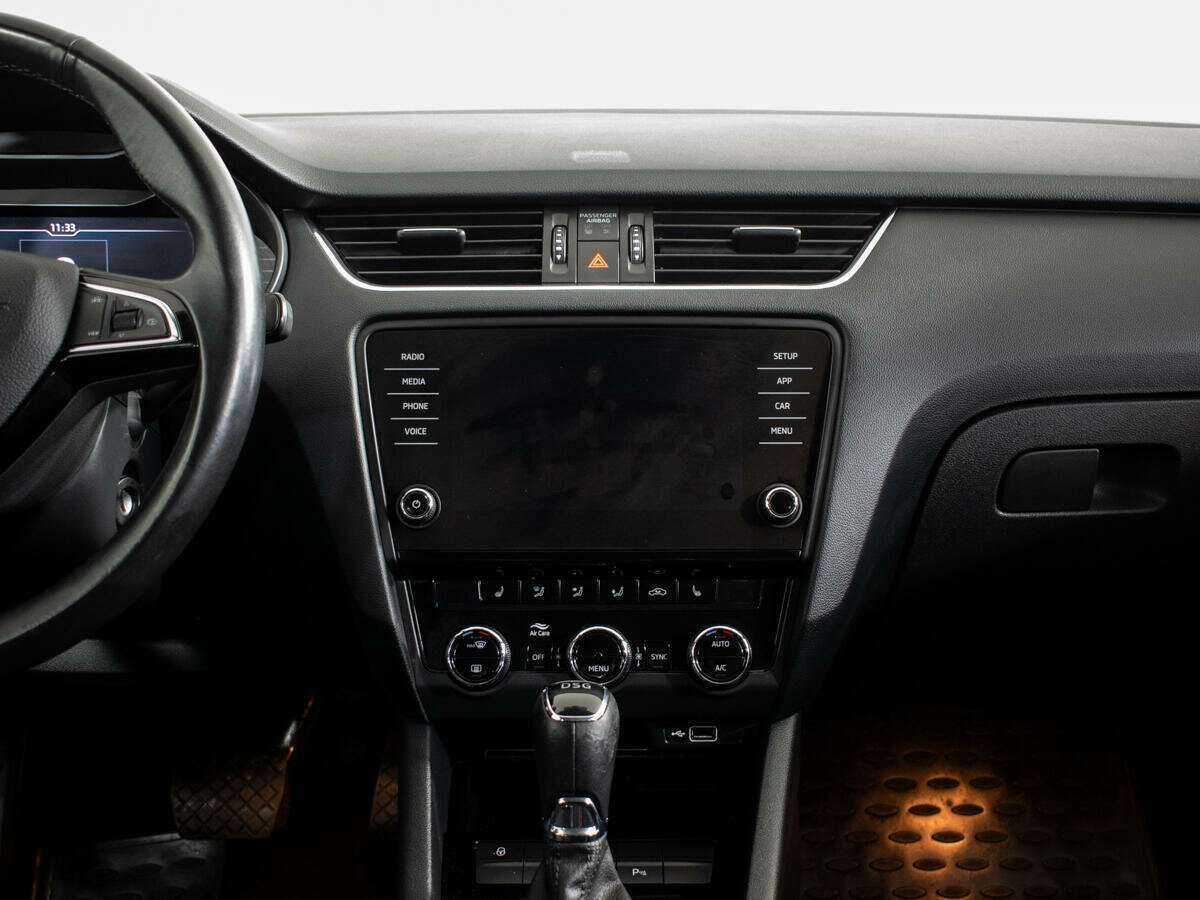 Купить Skoda Octavia с пробегом. Фото: #5