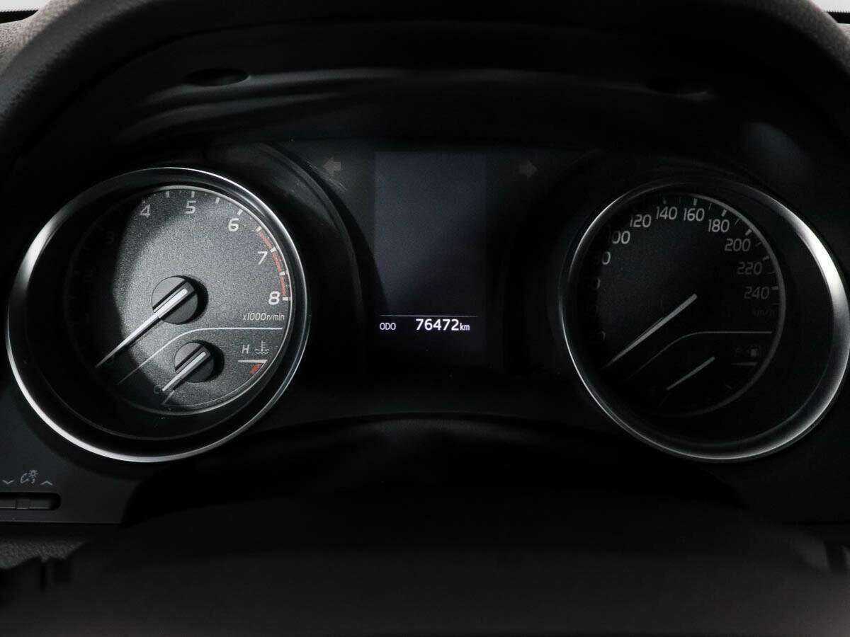 Купить Toyota Camry с пробегом. Фото: #8