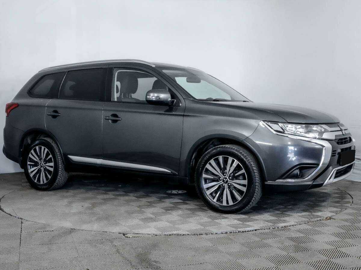 Купить Mitsubishi Outlander с пробегом. Фото: #2