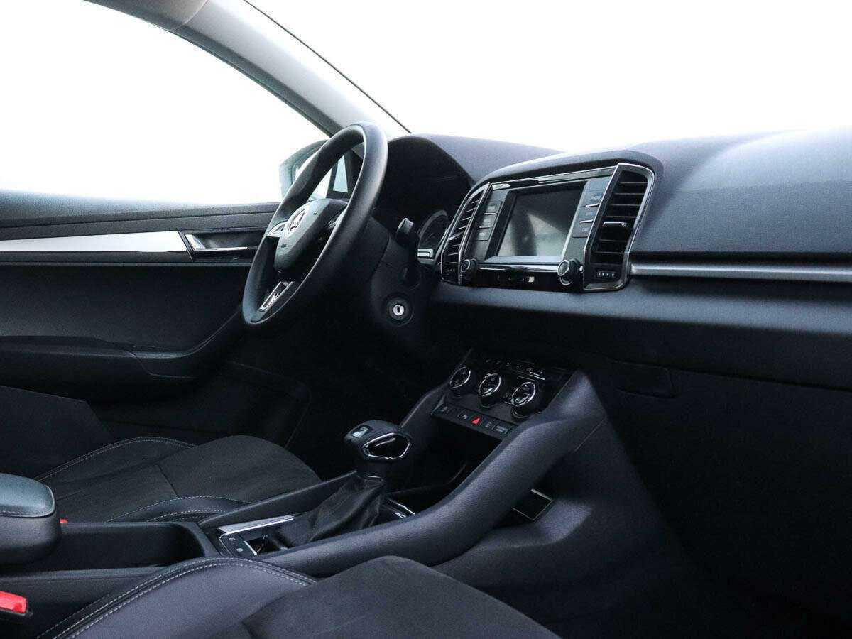 Купить Skoda Karoq с пробегом. Фото: #6
