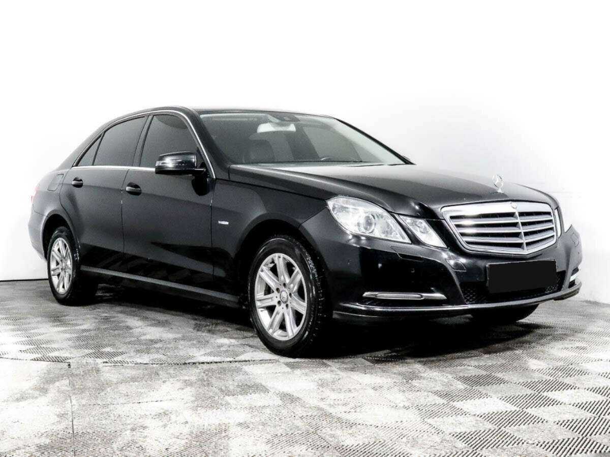 Купить Mercedes-Benz E-Класс с пробегом. Фото: #2