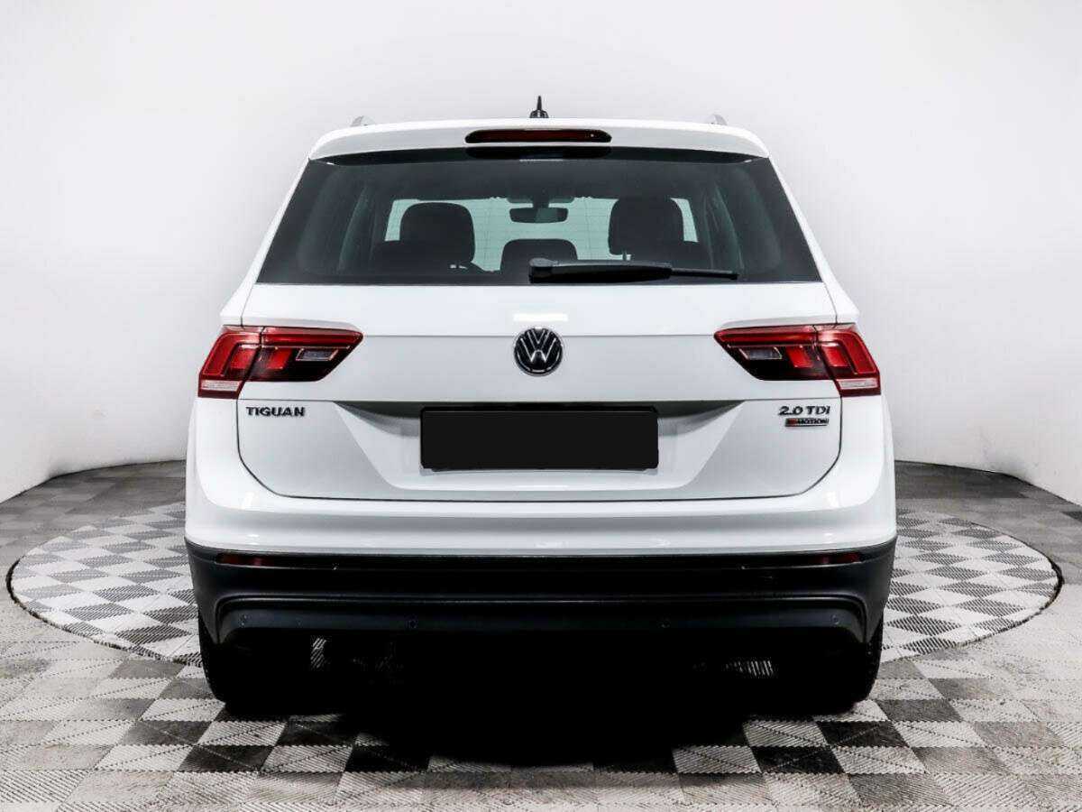 Купить Volkswagen Tiguan с пробегом. Фото: #4
