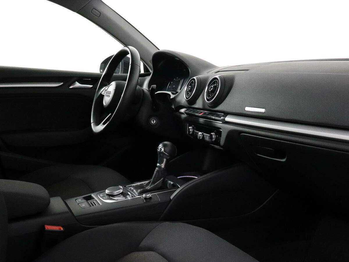 Купить Audi A3 с пробегом. Фото: #6