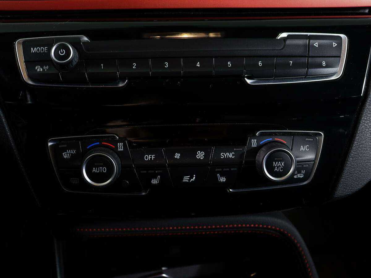 Купить BMW X1 с пробегом. Фото: #15