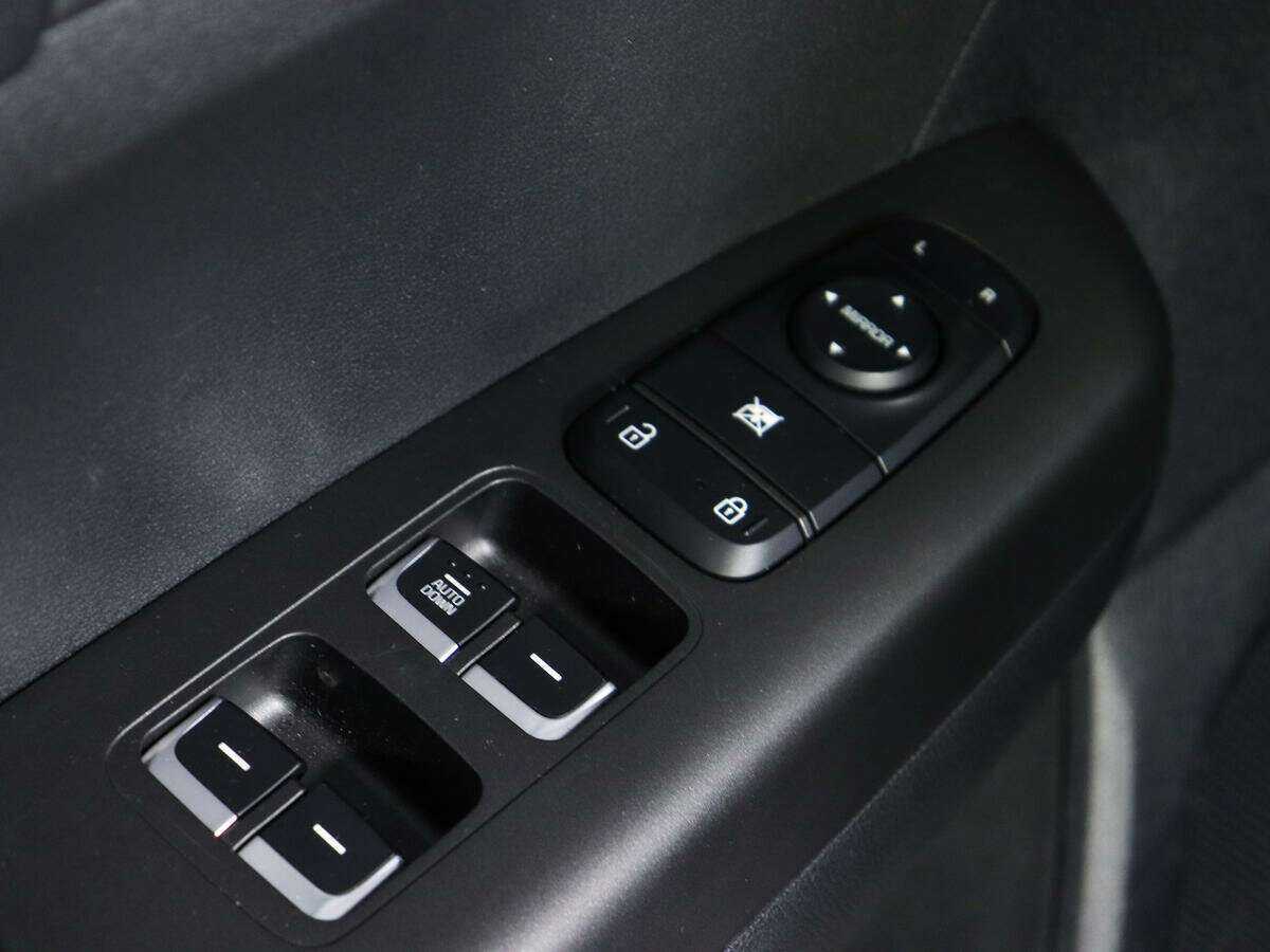 Купить Kia Sportage с пробегом. Фото: #15