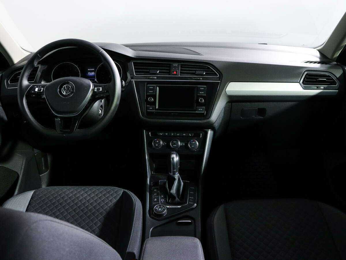Купить Volkswagen Tiguan с пробегом. Фото: #9