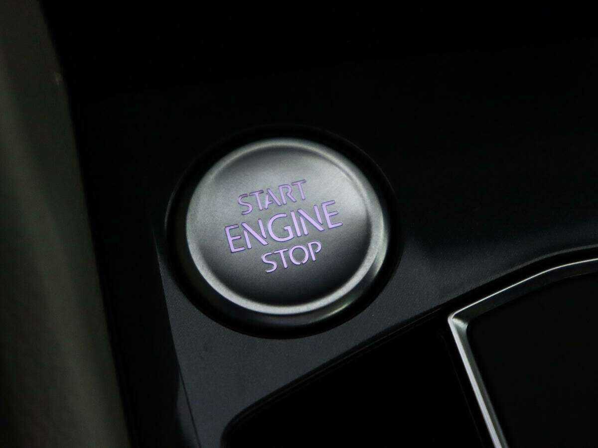 Купить Volkswagen Tiguan с пробегом. Фото: #17