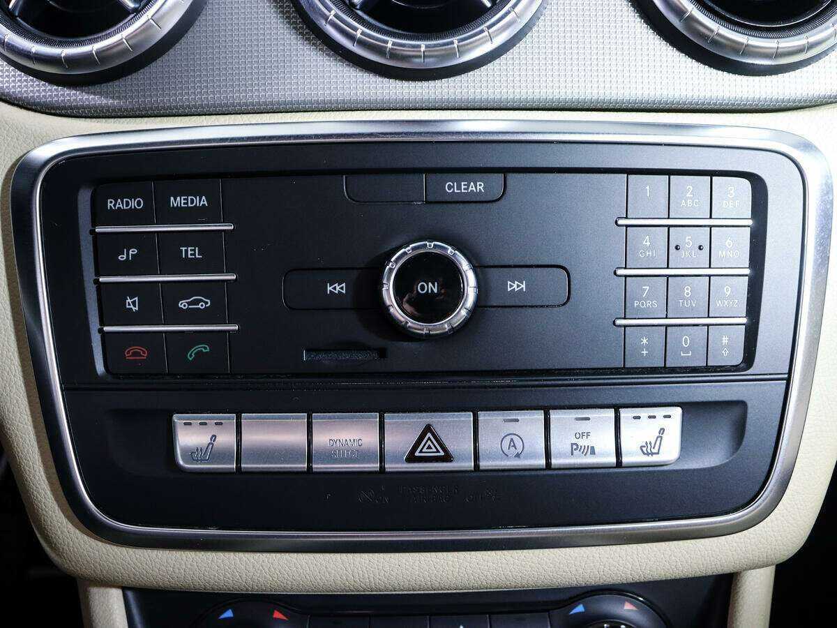 Купить Mercedes-Benz CLA с пробегом. Фото: #17