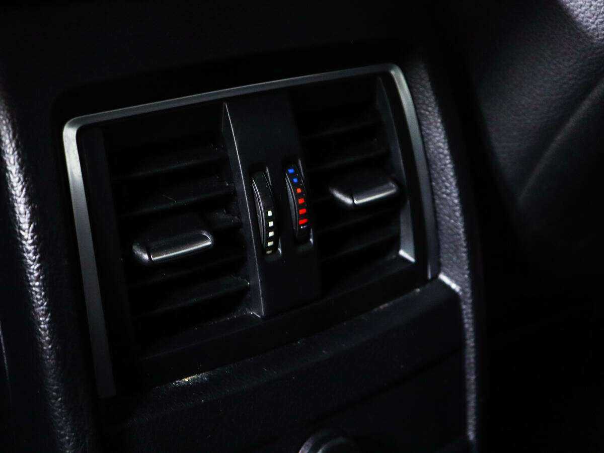 Купить BMW 3 серии с пробегом. Фото: #15