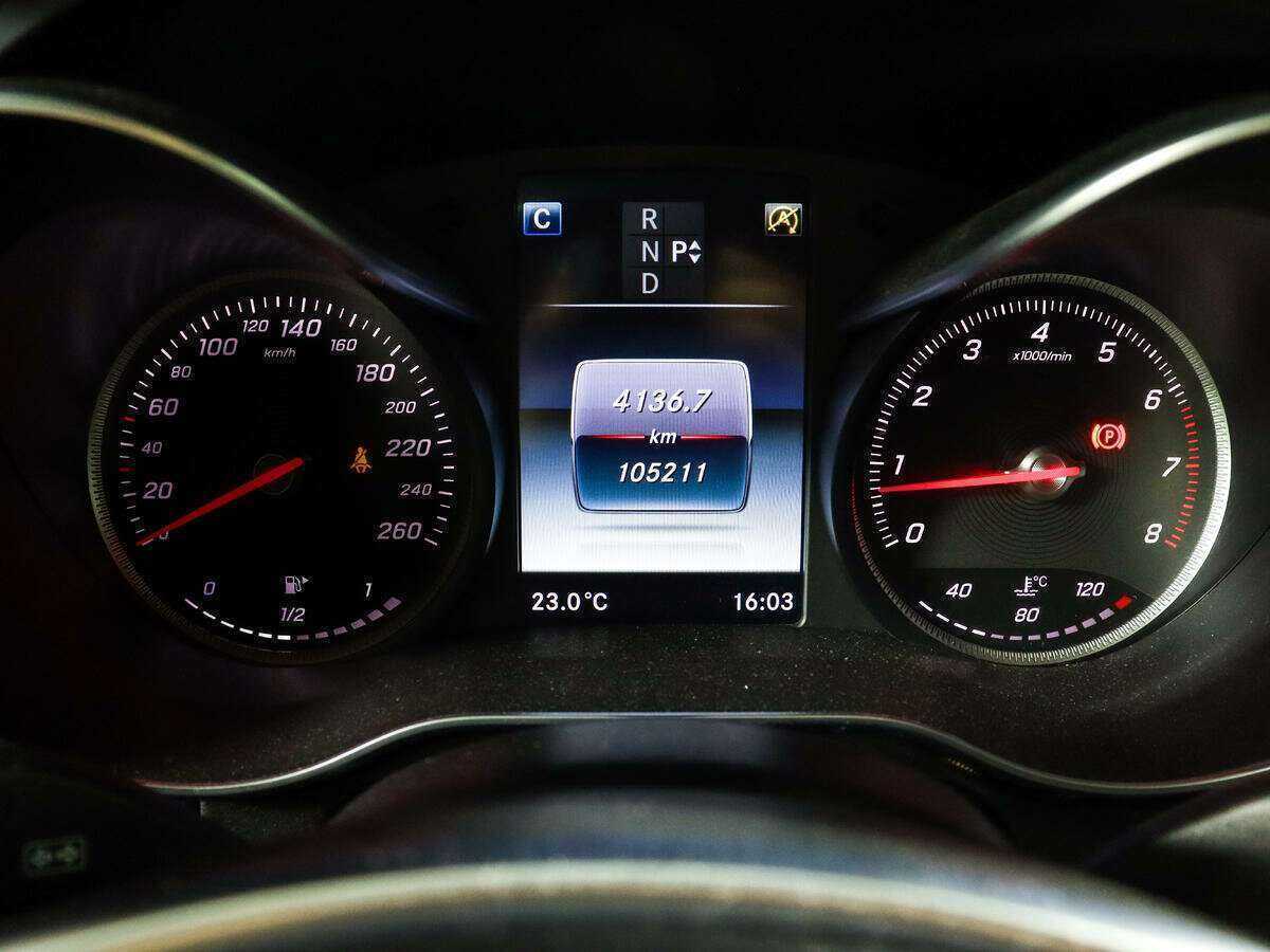 Купить Mercedes-Benz C-Класс с пробегом. Фото: #9