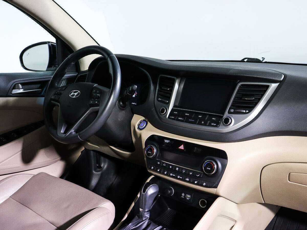 Купить Hyundai Tucson с пробегом. Фото: #6