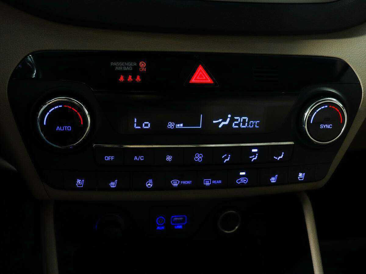 Купить Hyundai Tucson с пробегом. Фото: #13