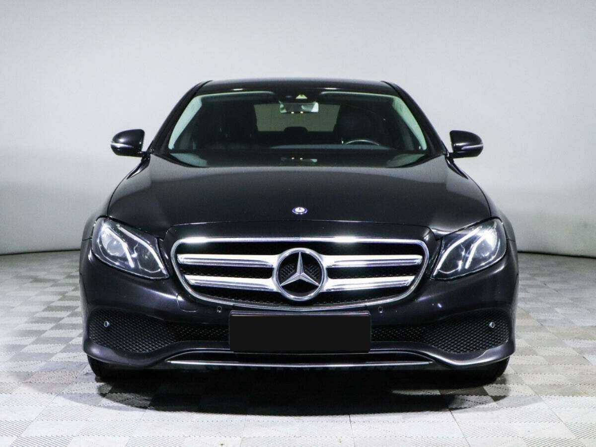 Купить Mercedes-Benz E-Класс с пробегом. Фото: #1